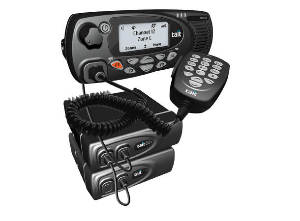 Tait TM9356 VHF+UHF 25W Tri-mode, BNC, std-mic